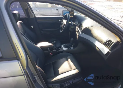 2005 BMW 325 I z USA, uszkodzony, nr VIN WBAEV33495KX11969